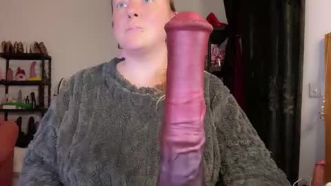 Snapshot of kissica chatting on 03.12.26 kissica online show from 03.12.26