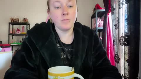 Snapshot of kissica chatting on 03.31.26 kissica online show from 03.31.26