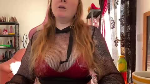 Snapshot of kissica chatting on 04.09.26 kissica online show from 04.09.26