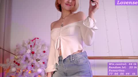 Kate  online show from 01.24.25