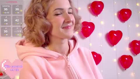 Kate  online show from 02.14.25