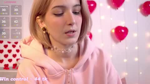 Kate  online show from 02.18.25