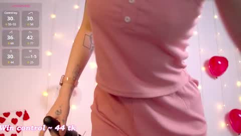 Kate  online show from 02.18.25