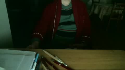 Snapshot of kisslog1 chatting on 12.14.24 kisslog1 online show from 12.14.24