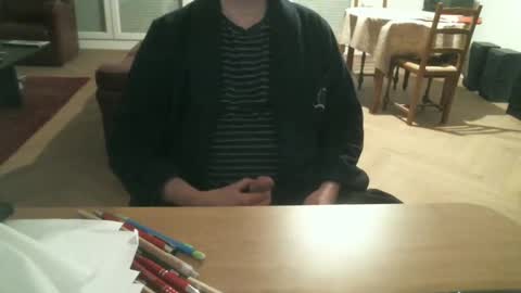 Snapshot of kisslog1 chatting on 01.12.25 kisslog1 online show from 01.12.25