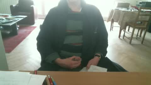 Snapshot of kisslog1 chatting on 03.01.25 kisslog1 online show from 03.01.25