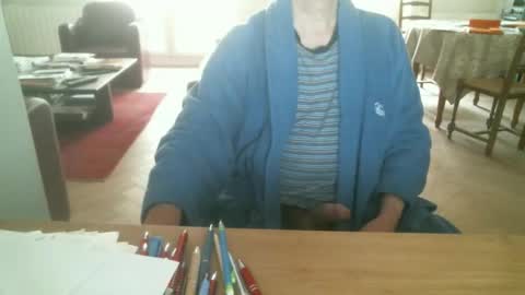 Snapshot of kisslog1 chatting on 10.19.25 kisslog1 online show from 10.19.25