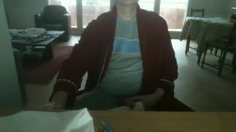 kisslog1 online show from 12.15.25