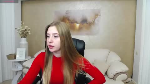 Snapshot of kissme_now chatting on 11.03.25 kissme_now online show from 11.03.25