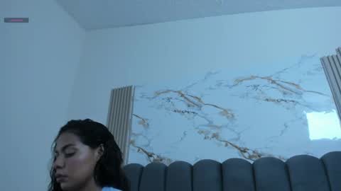 Snapshot of kissmesara chatting on 04.25.26 Sara online show from 04.25.26