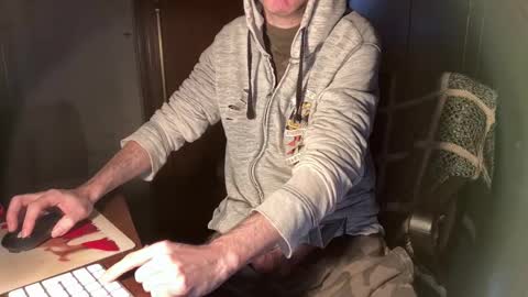 kissofbanned1983 online show from 02.19.26