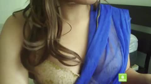 J online show from 11.09.25