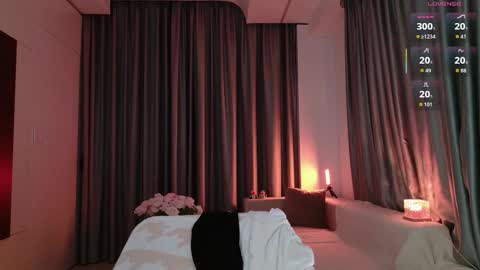 Aya   online show from 09.09.25