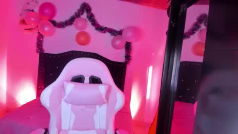 Snapshot of kitty__chs chatting on 01.09.26 kitty__chs online show from 01.09.26