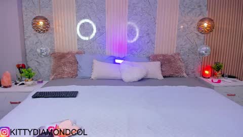 kitty__diamond_ online show from 04.12.26