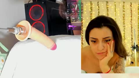 Snapshot of kitty__rosse__ chatting on 11.11.25 Kitty online show from 11.11.25