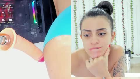 Snapshot of kitty__rosse__ chatting on 12.04.25 Kitty online show from 12.04.25