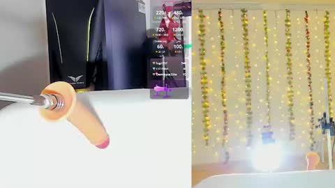 Snapshot of kitty__rosse__ chatting on 06.30.26 Kitty online show from 06.30.26