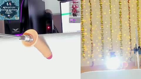 Snapshot of kitty__rosse__ chatting on 07.04.26 Kitty online show from 07.04.26
