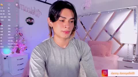 Snapshot of kitty__sexy_ chatting on 12.12.24 dann  online show from 12.12.24