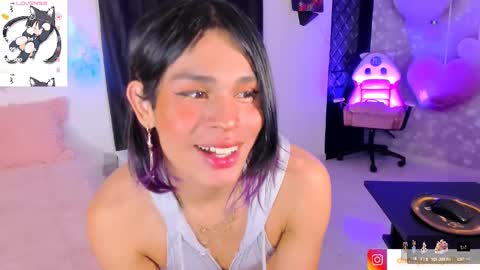 Snapshot of kitty__sexy_ chatting on 02.13.25 dann  online show from 02.13.25