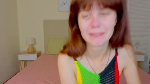 Snapshot of kitty_ange1l chatting on 10.18.25 kitty_ange1l online show from 10.18.25