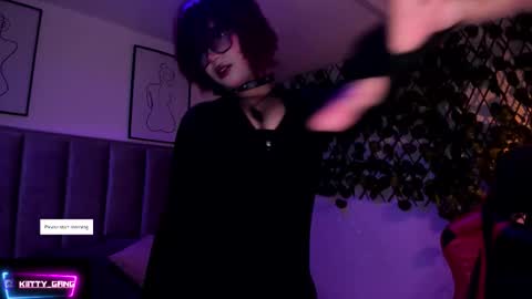 Camila online show from 11.12.25