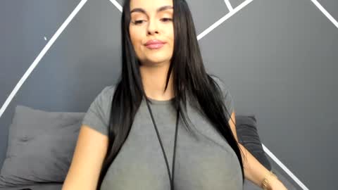 kitty_hotx online show from 10.21.25