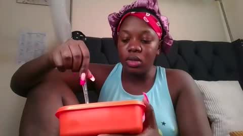 kitty_kerry online show from 12.19.25