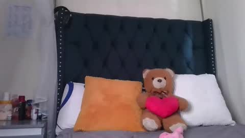 kitty_kerry online show from 04.05.26