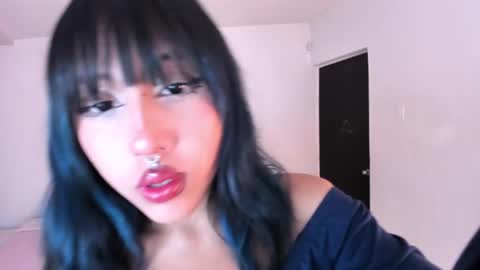 Snapshot of kitty_pam chatting on 03.04.25 Kitty online show from 03.04.25