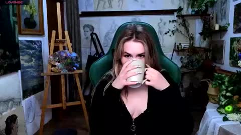 Snapshot of kitty_pantera chatting on 09.30.25 kitty_pantera online show from 09.30.25