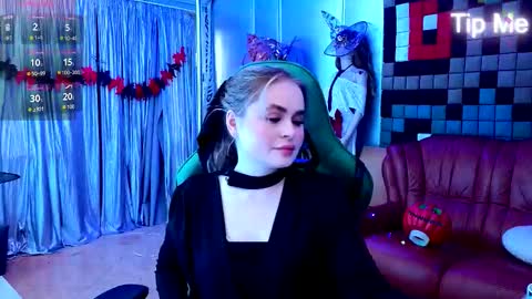 Snapshot of kitty_pantera chatting on 10.25.25 kitty_pantera online show from 10.25.25