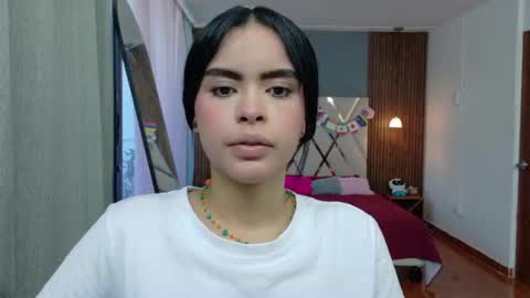 Snapshot of kitty_rousse01 chatting on 06.24.26 online show from 06.24.26