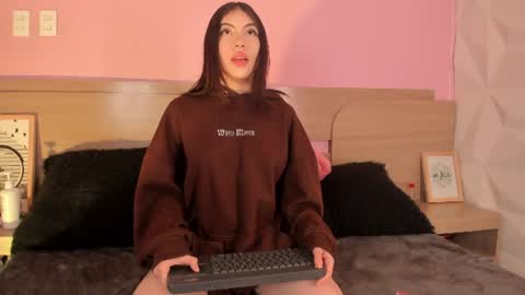 kitty online show from 07.04.26