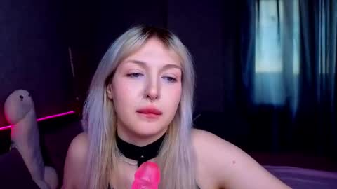 kittykendall online show from 04.12.26