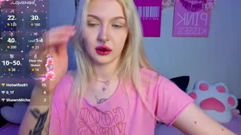 Snapshot of kittykendall chatting on 07.30.26 kittykendall online show from 07.30.26