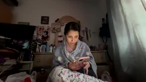 kittyluvx online show from 02.16.25