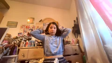 kittyluvx online show from 02.17.25