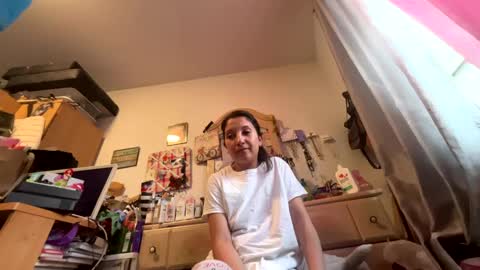 kittyluvx online show from 09.22.25