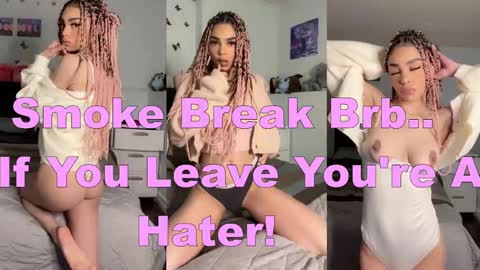 Snapshot of kittymarie28 chatting on 09.28.25 kitty online show from 09.28.25