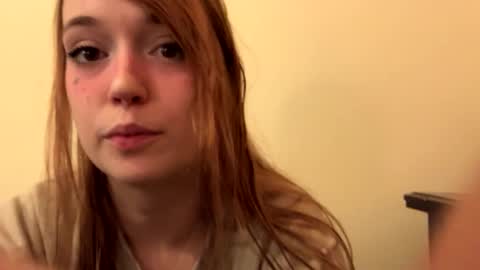 Snapshot of kittyme0ws chatting on 02.21.25 kitty online show from 02.21.25