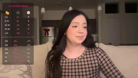 Snapshot of kittymia8 chatting on 12.18.24 mia online show from 12.18.24