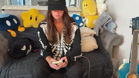 kittypurr79 online show from 05.19.26