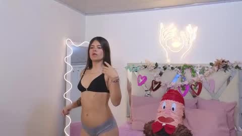 Kitty  online show from 03.12.25