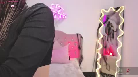 Kitty  online show from 10.24.25