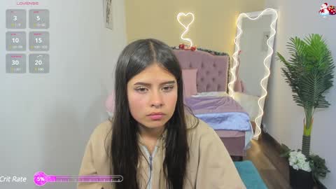 Snapshot of kittystart_tay chatting on 12.23.24 Kitty online show from 12.23.24