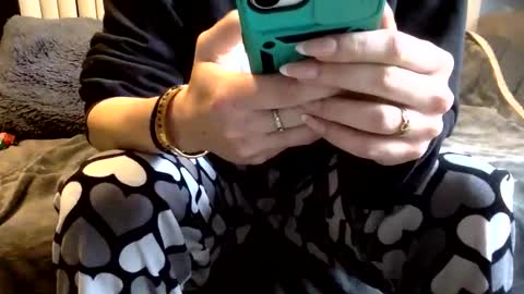 Kitty Sub online show from 12.13.25