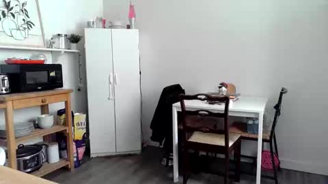 Snapshot of kittyymaze chatting on 03.27.26 Kittyymaze online show from 03.27.26