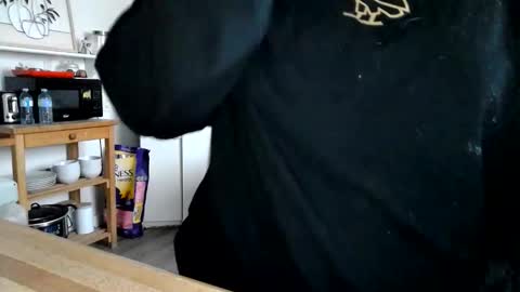 Snapshot of kittyymaze chatting on 03.31.26 Kittyymaze online show from 03.31.26